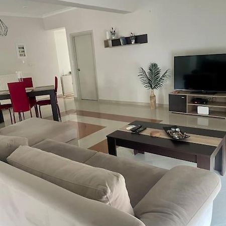 Mr. Sergio Apartment Ampavris Экстерьер фото