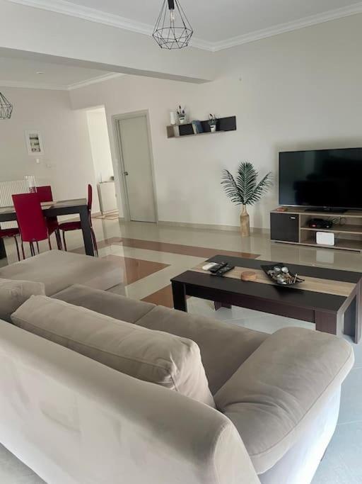 Mr. Sergio Apartment Ampavris Экстерьер фото