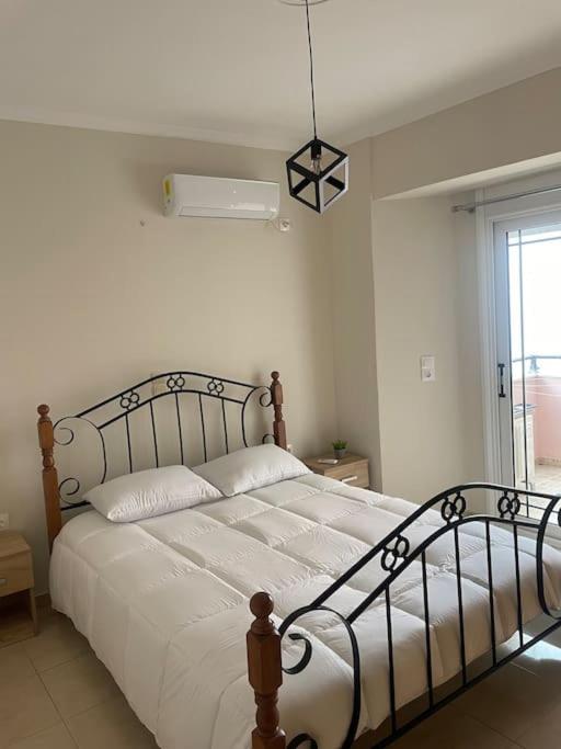 Mr. Sergio Apartment Ampavris Экстерьер фото